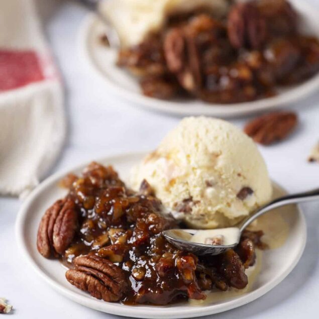 Pecan Pie Cobbler