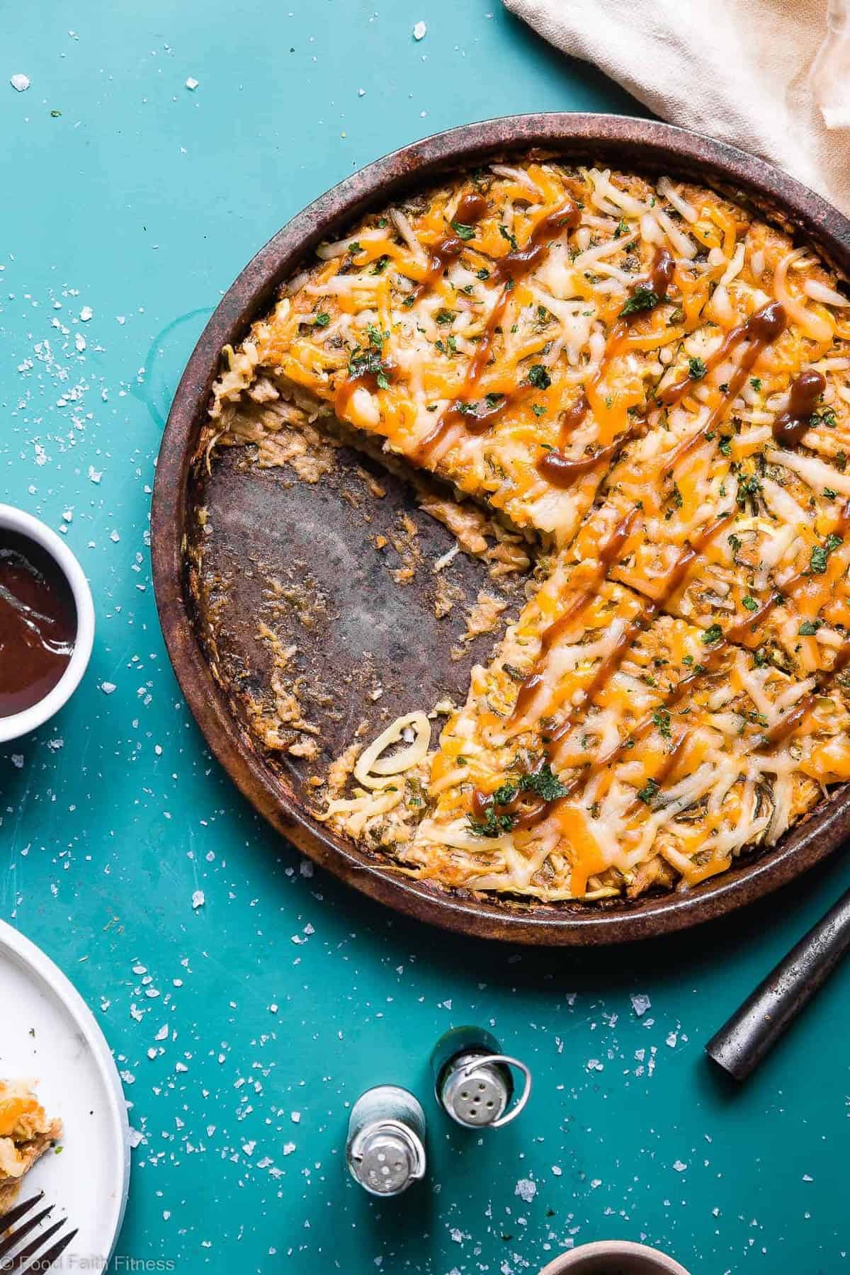 Keto BBQ Chicken Zucchini Noodle Casserole - This 6 ingredient casserole is an ULTRA delicious weeknight dinner that is under 300 calories, protein packed and will please even picky eaters! Gluten free & low carb too! | #Foodfaithfitness | #Keto #Lowcarb #Glutenfree #Sugarfree #Healthy