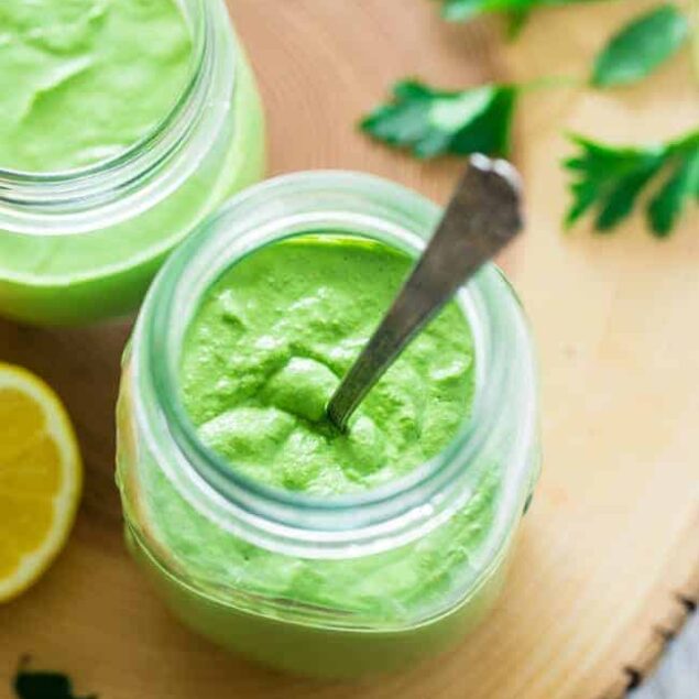 Whole30 Creamy Chimichurri Sauce - This chimichurri sauce uses a surprise ingredient to make it thick and creamy! It's a super easy, paleo, vegan and whole30 compliant addition to many meals! | Foodfaithfitness.com | @FoodFaithFit