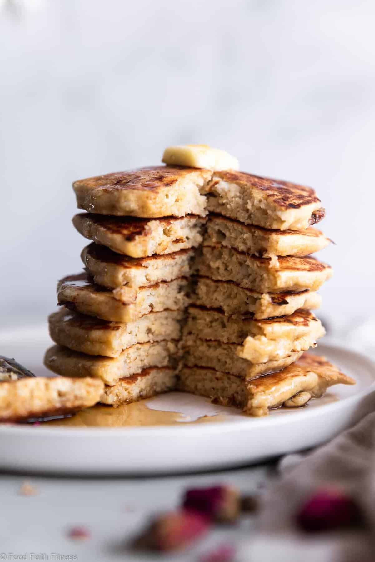 Fluffy Cottage Cheese Pancakes - These easy pancakes naturally gluten free and protein packed! Make them ahead for healthy breakfasts or make them on weekends! Great for kids and adults. | #Foodfaithfitness |